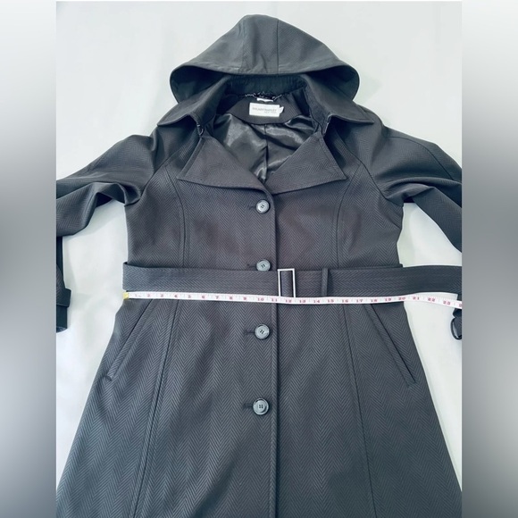 Hilary Radley New York 3/4 Length Trench Coat Belted Sz Medium Black - Picture 4 of 12